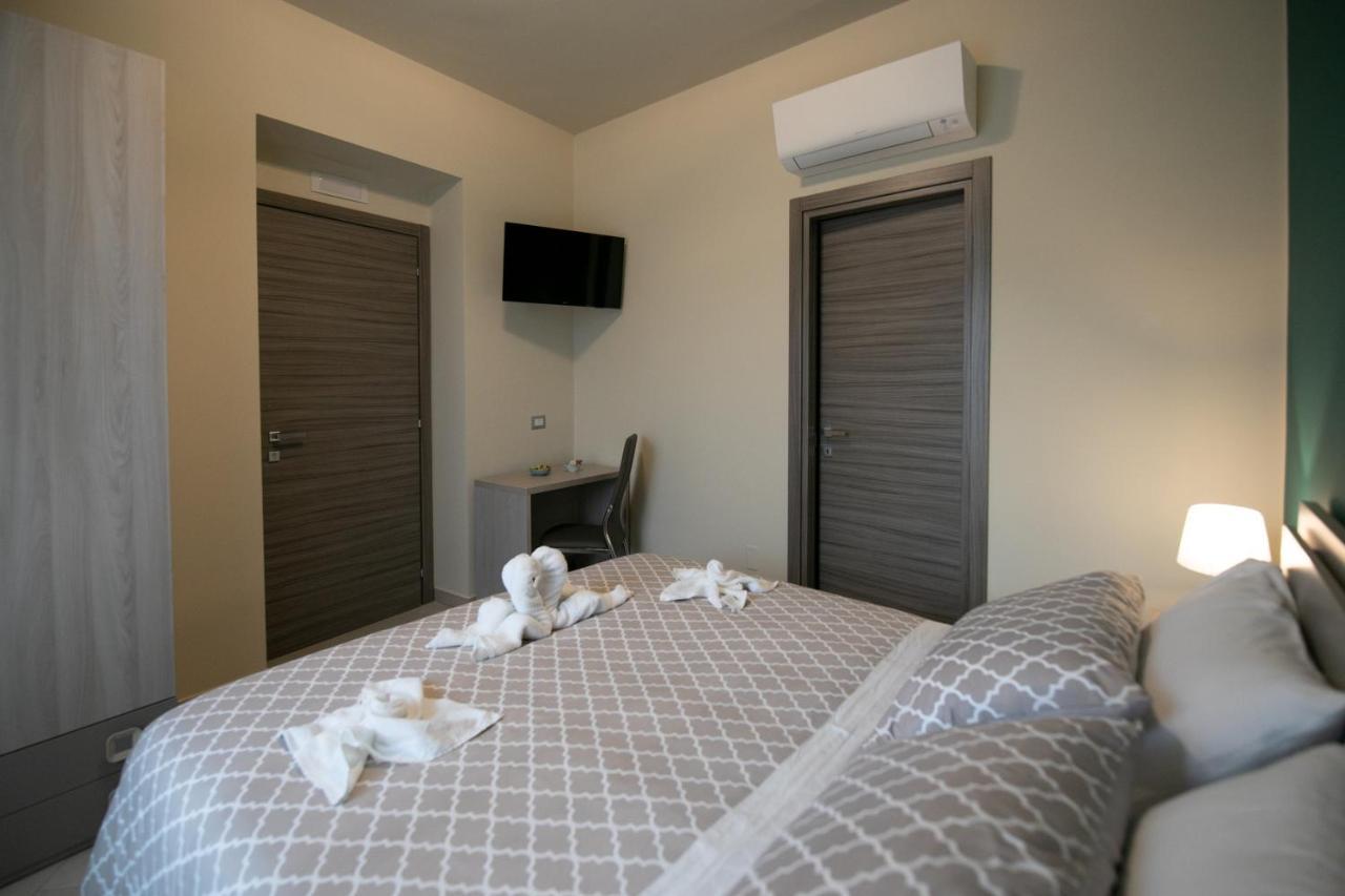 La Madonnina Hotel Nicosia Exterior photo